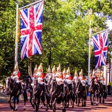 运20机长，带英雄回家看祖国强盛