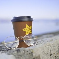 广东生活大妈山姆店自带大桶续杯饮料，节俭还是占便宜？