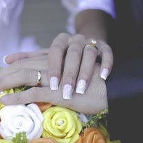 蛋糕里的爱，环卫工妈妈送别入伍儿子的感人瞬间