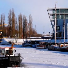 伯纳乌球场：足球圣殿的完整游览攻略与历史传奇