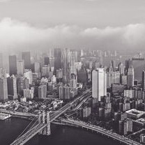 上海暴雨来袭，白昼瞬间变黑夜，城市如何应对？