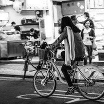 军训新风尚，女生跳上车舞，活力四射展青春