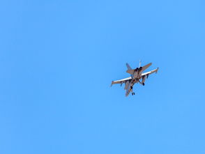 壁纸上新！中国战机高清大片震撼来袭